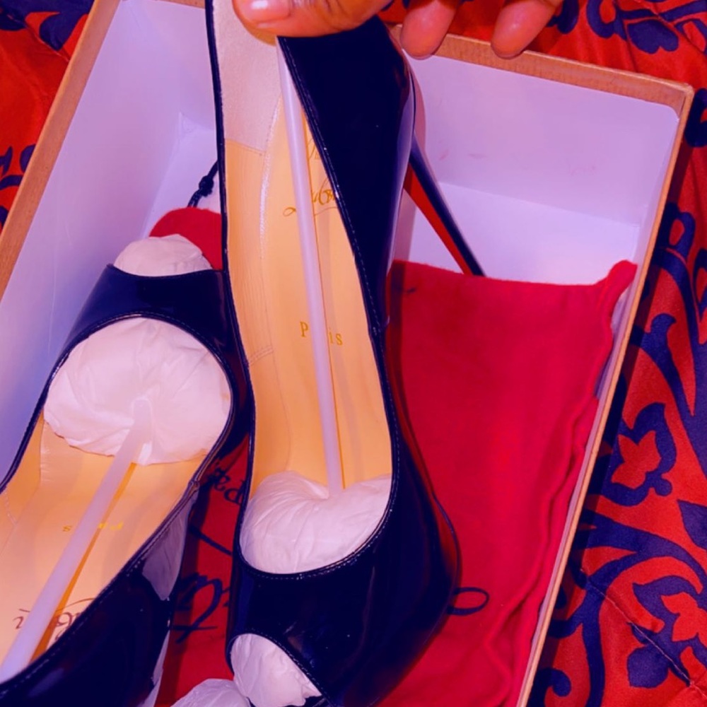 Brand New christian louboutin heels
